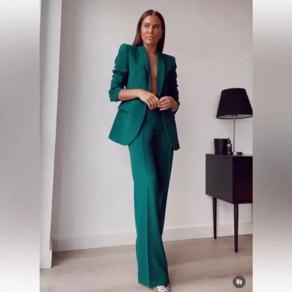 ZARA DARK GREEN TUXEDO COLLAR BLAZER - Picture 2 of 5